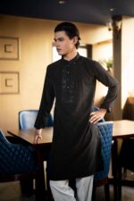 Majestic Aura - Black - Image 4