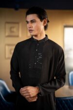 Majestic Aura - Black