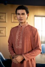 Heritage Charm - Rust